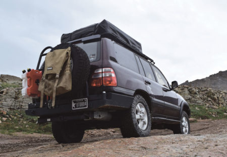 showing closed view of Nomad 160 rooftop tent